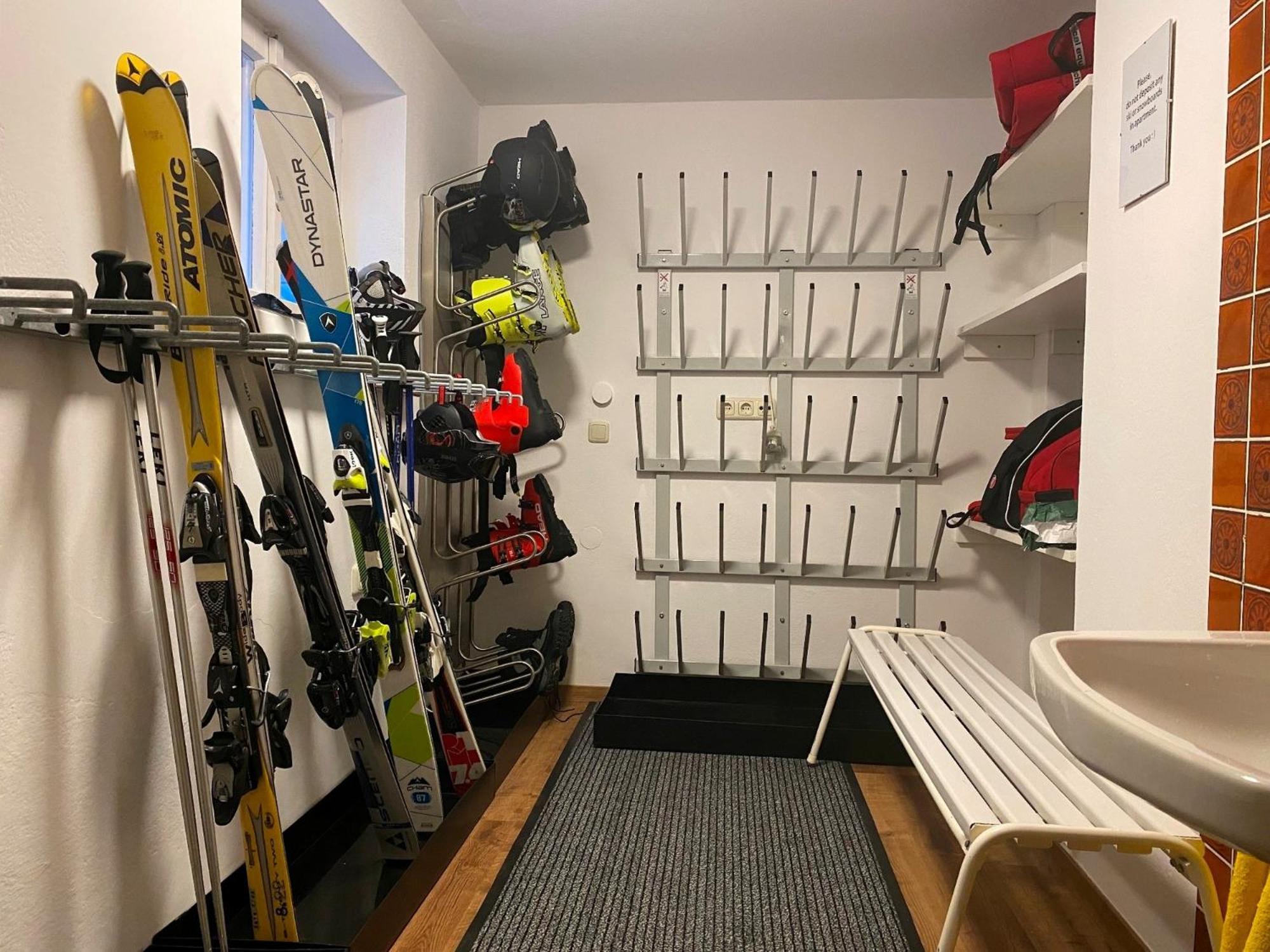 Haus Dora Apartment 2 Penken Mayrhofen Bagian luar foto